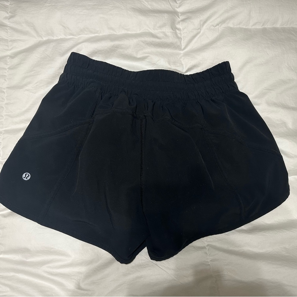 Lululemon track that mid-rise 4” shorts